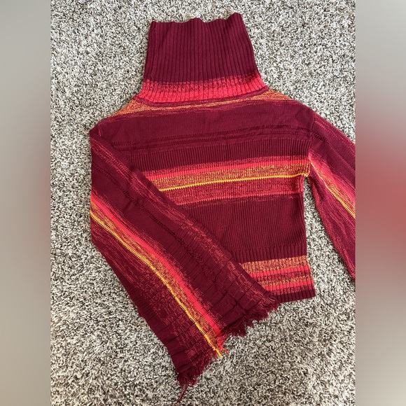 FREE PEOPLE CLOSE TO ME STRIPED COWL NECK PULLOVER - berry - Picture 5 of 6